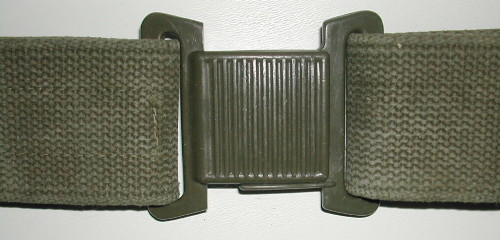 BUCKLE