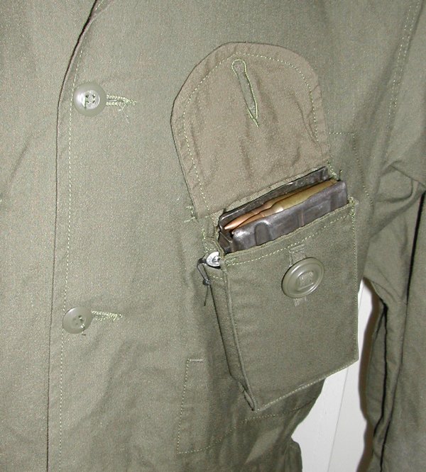 1968POCKETDETAIL
